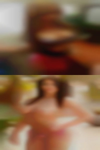 LA nude chubby dating wife panties flirting woman.